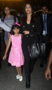  Aishwarya Rai with her daughter Aaradhya