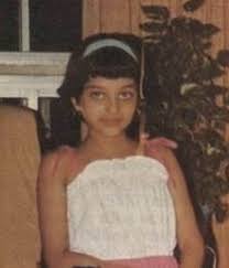 cute look of young Aishwarya Rai