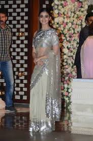 Alia Bhatt hot look in saree